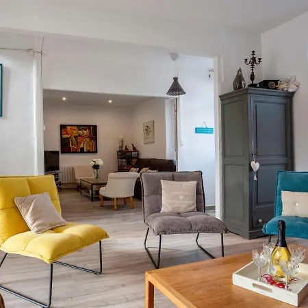 Le Bain Du Papillon By Interhome * بورنيك